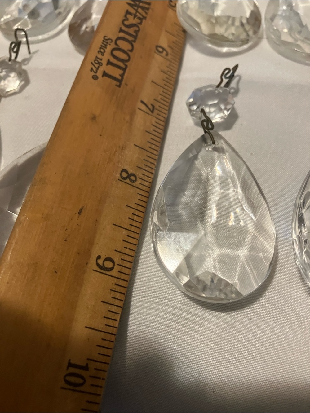Beautiful set of 24. 2” vintage glass crystals all great condition , have - Picture 7 of 8